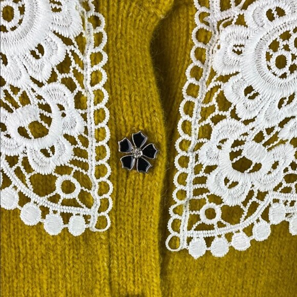 Maeve Yellow Cardigan with Lace Collar Size M - Picture 5 of 7